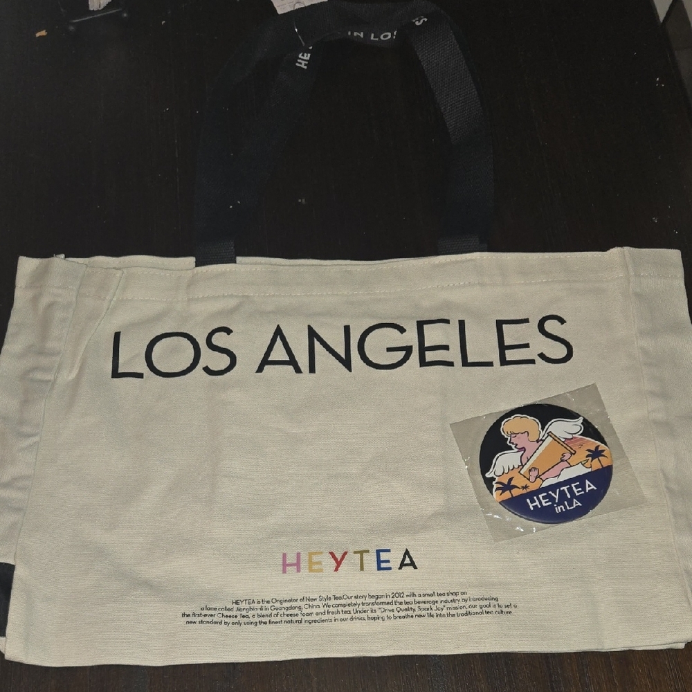 LOS ANGELES HEYTEA Canvas Tote Bag - Cream with Black With Button, New
